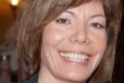 Lilia Arbona, President